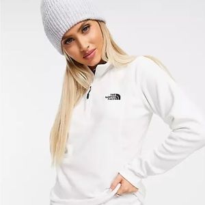 The North face white TKA 100 1/4 zip fleece size small